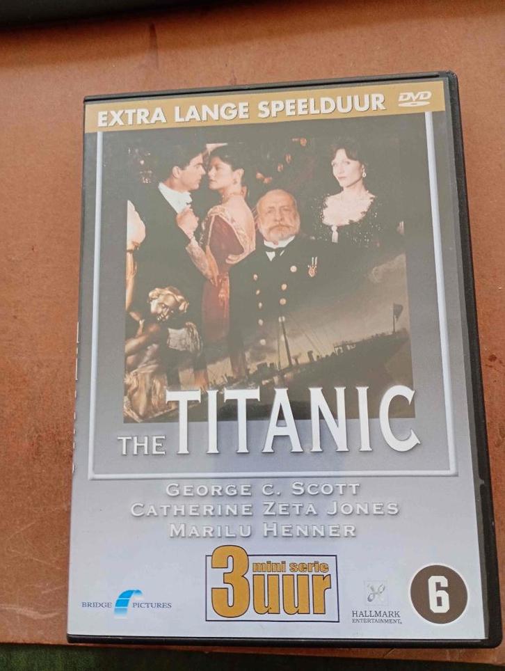 Titanic DVD 's CD VHS + documentaires op DVD + telefoonkaart, Cd's en Dvd's, Dvd's | Klassiekers, Zo goed als nieuw, 1980 tot heden