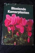 BLOEIENDE KAMERPLANTEN red. Frans W Wegman, Boeken, Ophalen of Verzenden, Gelezen, Kamerplanten