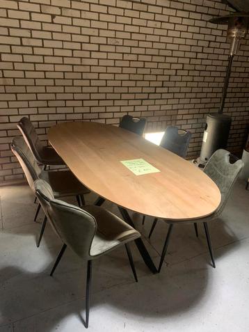 Totale leeg verkoop mango hout kasten /tafels en stoelen