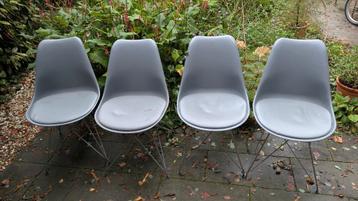 Kuipstoelen - 4 stuks - Grijs beschikbaar voor biedingen