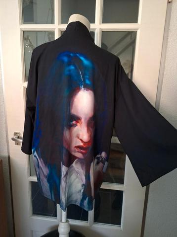 🌹Hele mooie one size kimono Billie Eilish kunst print 🌹 beschikbaar voor biedingen