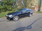 Mercedes-Benz C-Klasse 1.8 C180 Kompr Combi 2004 Zwart, Auto's, Mercedes-Benz, Zwart, 1435 kg, 1796 cc, Zwart