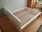 Tweepersoons bed - Ikea (140-200 cm), Huis en Inrichting, Slaapkamer | Bedden, Ophalen, Wit, Tweepersoons, 140 cm