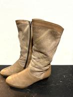YV3133: Vintage 80s Dr. Maertens boots laarzen Size: 40.5, Gedragen, Beige, Ophalen of Verzenden, Hoge laarzen