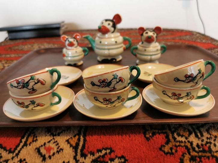 Zeldzaam Mickey Mouse poppenservies uit 1933-1935, Antiek en Kunst, Antiek | Speelgoed, Ophalen of Verzenden