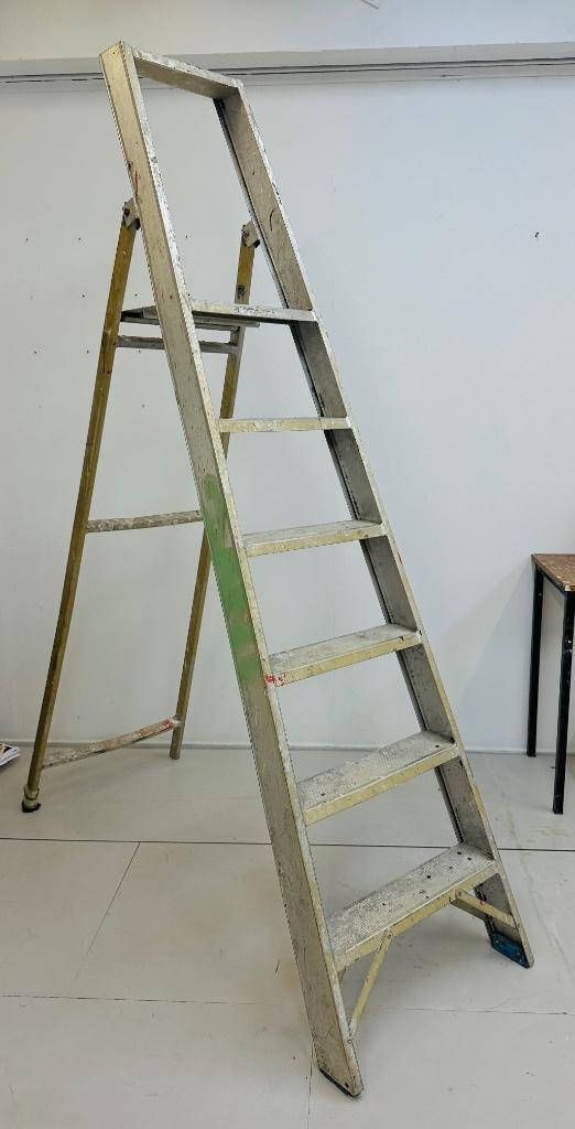 Stevige ladder werkhoogte 3,60 m, Doe-het-zelf en Verbouw, Ladders en Trappen, Gebruikt, Ladder, 2 tot 4 meter, Ophalen