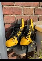 Gele hockeyschaatsen of kunstschaatsen in maat 29 veters oké, Ophalen of Verzenden, Zo goed als nieuw, Kunstschaatsen, Overige merken