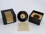 Westclox Zwart Bakeliet Tas Horloge met Originele Verpakking, Ophalen of Verzenden