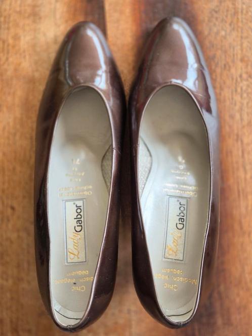Prachtige pumps Gabor bruin lak 41 leer, Kleding | Dames, Schoenen, Zo goed als nieuw, Pumps, Bruin, Ophalen of Verzenden