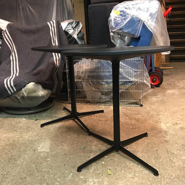2 Arper Ginger Catifa design bijzet tafel bijzettafel, Huis en Inrichting, Stoelen, Gebruikt, Twee, Kunststof, Zwart, Ophalen