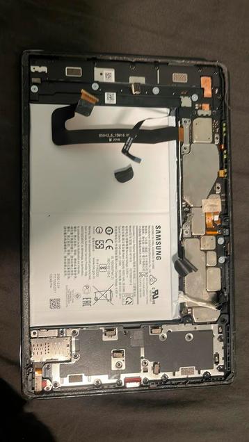 Batterij beschadig samsung galaxy tab A7 beschikbaar voor biedingen