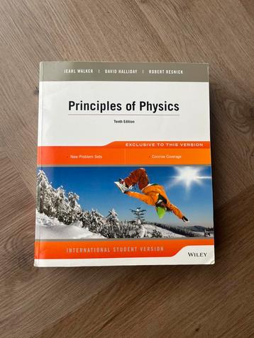 Principles of Physics - tenth edition beschikbaar voor biedingen
