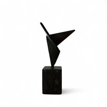 John Spek (1950) - bronzen sculptuur beschikbaar voor biedingen