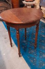 Oud tafeltje, Ophalen