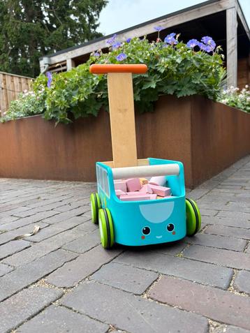 Mooie loopwagen van Plan Toy’s beschikbaar voor biedingen