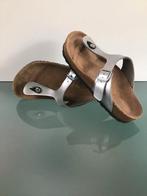 GRATIS VERZENDEN | BIRKENSTOCK Gizeh zilveren slippers 38, Slippers, Overige kleuren, Verzenden, Zo goed als nieuw