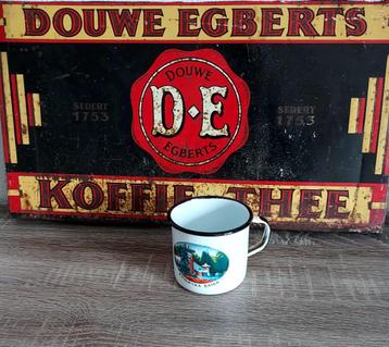 Emaille beker wit met opdruk zwarte rand beschikbaar voor biedingen