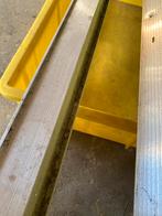 2 lengtes aluminium daktrim, Ophalen