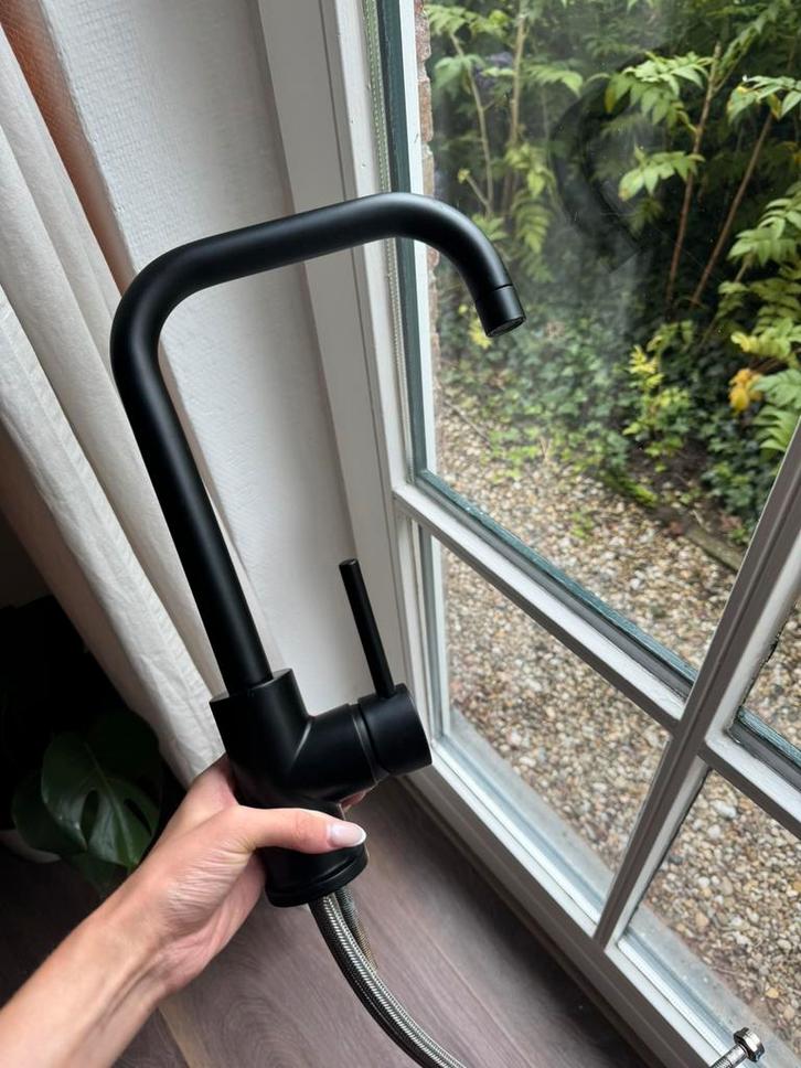 Aqua Vive Keukenmengkraan Zwart, Doe-het-zelf en Verbouw, Sanitair, Zo goed als nieuw, Kraan, Ophalen