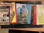 21 buitenlandse jaarsets postfris, Postzegels en Munten, Postzegels | Volle albums en Verzamelingen, Ophalen of Verzenden, Buitenland