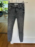 Grijze Zara skinny jeans maag 32, Zara, Nieuw, Ophalen of Verzenden, W27 (confectie 34) of kleiner