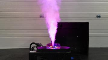 CLF EF Smoke 1500 Verticale rookmachine + case beschikbaar voor biedingen