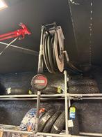 Pneumatische Vatpomp op Haspel + Lekbak, Auto diversen, Autogereedschap, Ophalen, Gebruikt