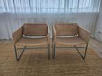 2 x buisfauteuil met gevlochten rieten leuning en zitting., Huis en Inrichting, Stoelen, Ophalen, Gebruikt, Twee, Bruin