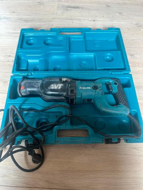 makita reciprozaag JR3070CT met koffer Bieden!, Doe-het-zelf en Verbouw, Gereedschap | Zaagmachines, Gebruikt, Reciprozaag, 1200 watt of meer