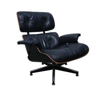 Eames Lounge Chair In Zwart  Leder Voor Herman Miller. beschikbaar voor biedingen