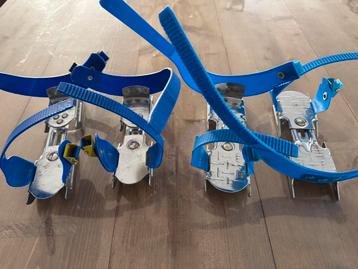 Glij-ijzertjes voor aan schoenen TEAB beschikbaar voor biedingen