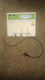 Goedwerkend schrikdraadapparaat