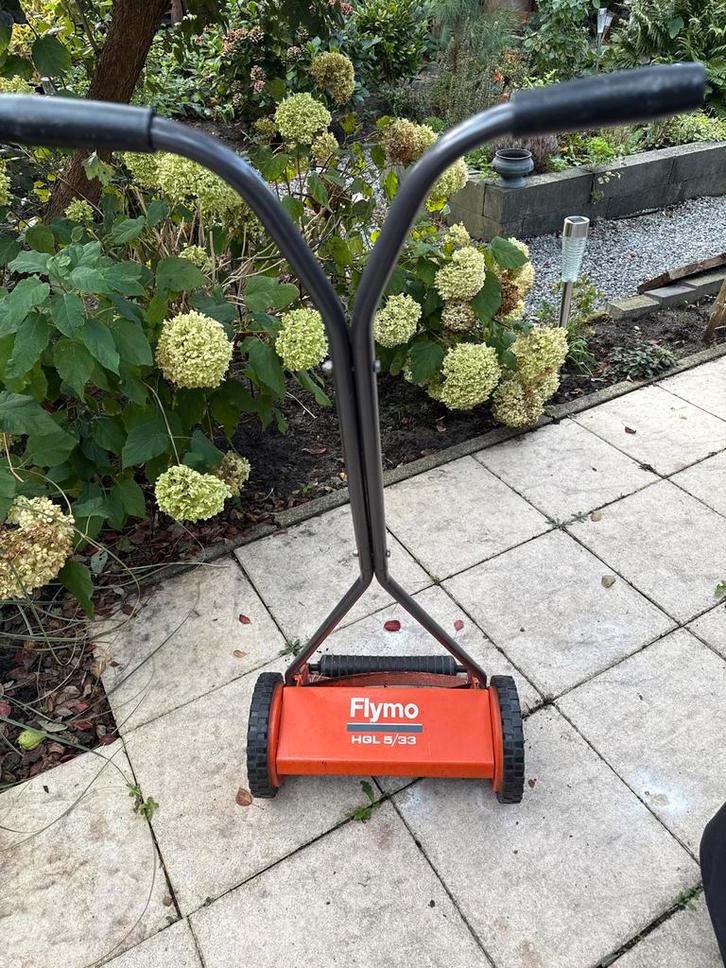 Flymo Handgrasmaaier - Klassieker!, Tuin en Terras, Grasmaaiers, Gebruikt, Handgrasmaaier, 30 t/m 39 cm, Kooimesmaaier, Ophalen of Verzenden