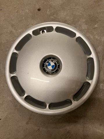 BMW wieldoppen voor velgmaat 16inch beschikbaar voor biedingen
