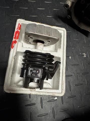 DR70cc cylinder & 70cc kop voor Minarelli luchtgekoeld. beschikbaar voor biedingen