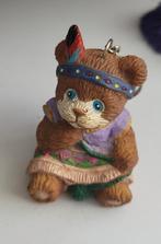 Leuke Sleutelhanger Beer met Indianen Outfit, Ophalen of Verzenden, Gebruikt