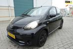 Toyota Aygo 1.0 VVT-i blackline edition - airco - black-line, Auto's, Toyota, Voorwielaandrijving, Euro 5, Stof, Zwart