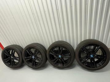 Bmw origineel M velgen geschikt F45 en F46 in nette staat beschikbaar voor biedingen