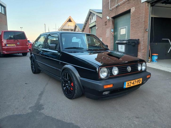 Volkswagen golf MK2 R32, Auto's, Volkswagen, Particulier, Golf, Benzine, Handgeschakeld, Zwart, Voorwielaandrijving, Ophalen