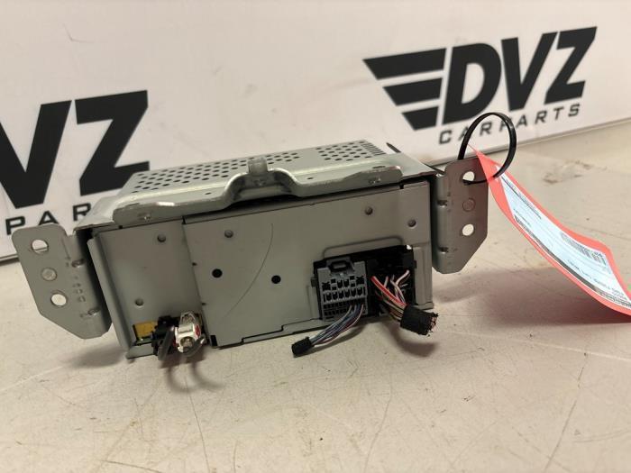 Radio van een Ford Fiesta, Auto-onderdelen, Elektronica en Kabels, Ford, Gebruikt, 3 maanden garantie, Ophalen of Verzenden