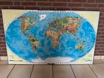 Wereldkaart met versteviging, Antiek en Kunst, Antiek | Schoolplaten, Ophalen, Aardrijkskunde