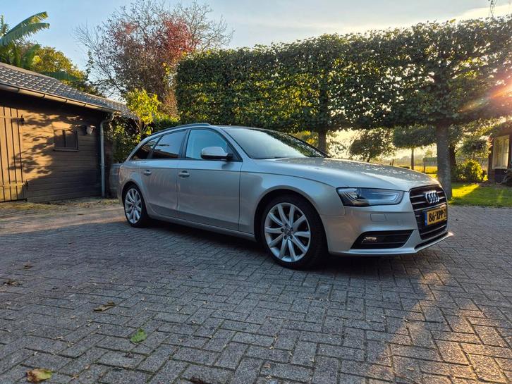 Audi A4 Avant 1.8TFSI s-line panorama automaat, Auto's, Audi, Particulier, A4, ABS, Airbags, Airconditioning, Alarm, Bluetooth