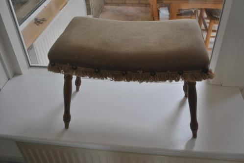 Voetenbankje, vintage, Huis en Inrichting, Banken | Voetenbanken en Poefen, Gebruikt, Minder dan 50 cm, Minder dan 50 cm, Rechthoekig