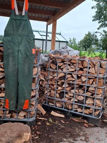 Zaagbroek beschikbaar voor biedingen