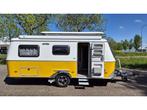 Eriba Touring Gold Edition 642 - Nugget Gold (1006586), Vast bed, Treinzit, Particulier, Luifel