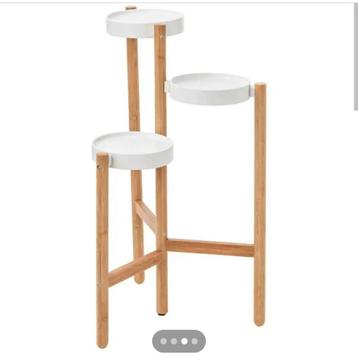 Planten tafeltje Ikea  beschikbaar voor biedingen