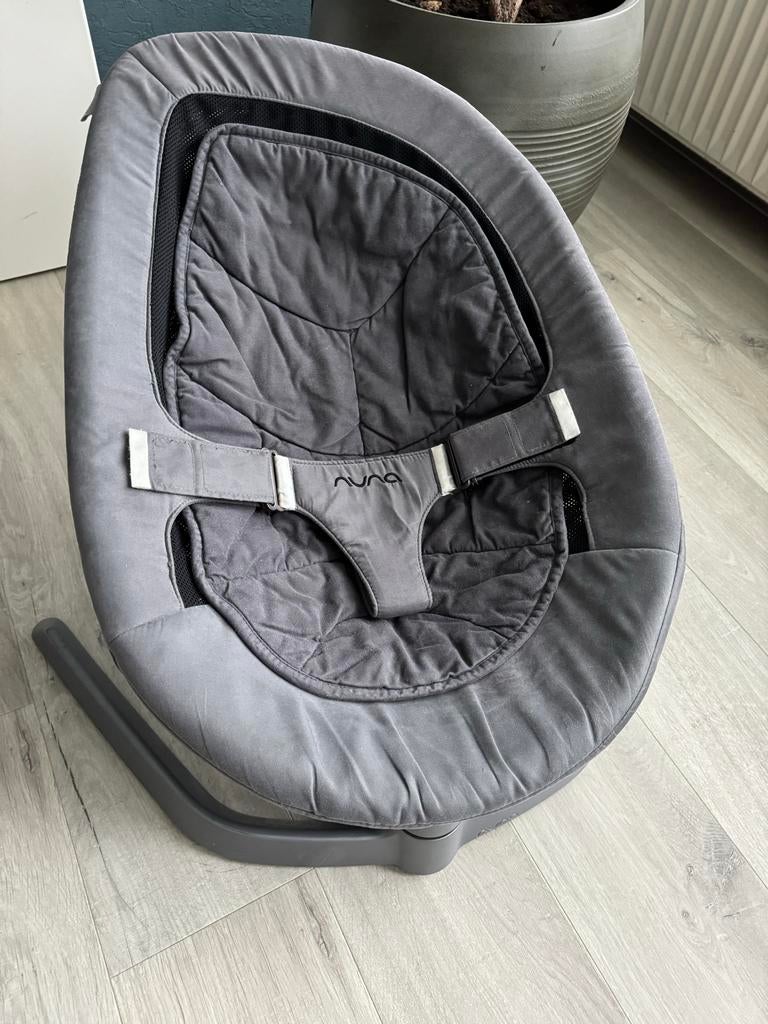 Nuna leaf babystoeltje, Kinderen en Baby's, Wipstoeltjes, Ophalen of Verzenden, Zo goed als nieuw