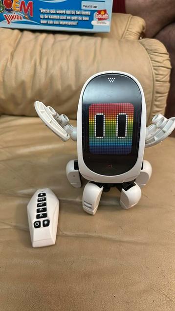 Interactieve Robot met afstandsbediening – Silverlit beschikbaar voor biedingen