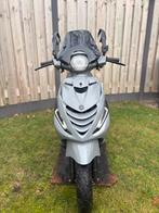 Piaggio zip 2t 70cc, Fietsen en Brommers, Scooters | Piaggio, Ophalen, Zo goed als nieuw, Benzine, Zip