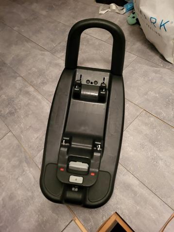 Autostoel Base - Isofix beschikbaar voor biedingen